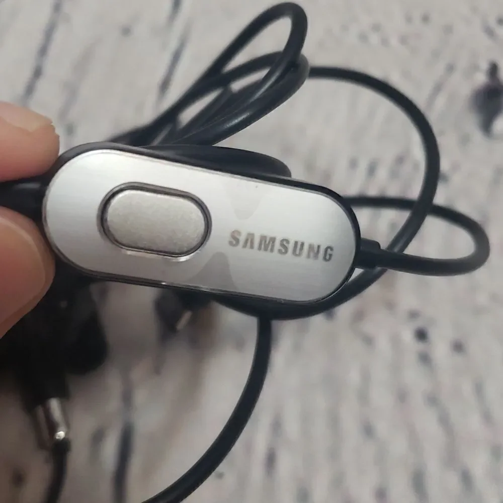 Samsung Headphones